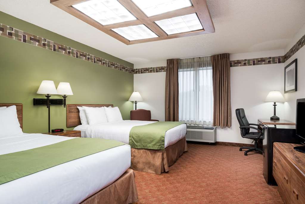 Days Inn & Suites By Wyndham Wausau Δωμάτιο φωτογραφία